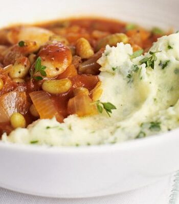 https://www.pontalo.net - Somerset stew with cheddar & parsley mash