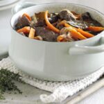 https://www.pontalo.net - Beef with red wine & carrots