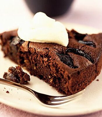 https://www.pontalo.net - Prune & chocolate torte