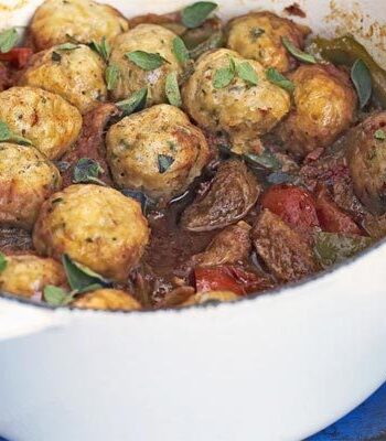 https://www.pontalo.net - Pork goulash with herby dumplings