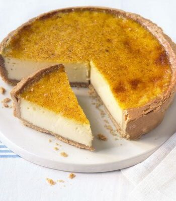 https://www.pontalo.net - Custard tart with nutmeg pastry