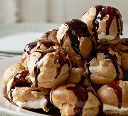 https://www.pontalo.net - Profiteroles