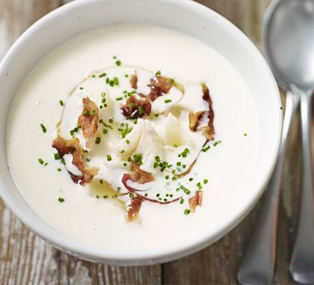 https://www.pontalo.net - Smoked haddock & new potato soup with maple drizzle