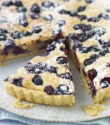 https://www.pontalo.net - Blueberry & almond tart