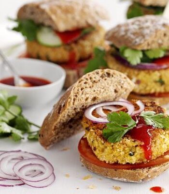 https://www.pontalo.net - Chickpea & coriander burgers