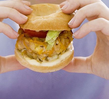 https://www.pontalo.net - Mini chicken bagel burgers