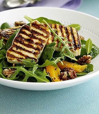 https://www.pontalo.net - Halloumi salad with orange & mint