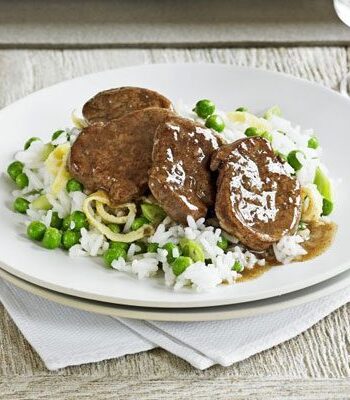 https://www.pontalo.net - Five-spice pork fillet with fried rice