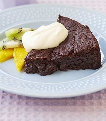 https://www.pontalo.net - Chocolate brownie cake