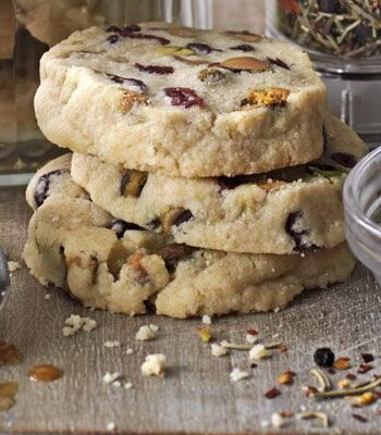 https://www.pontalo.net - Pistachio & cranberry cookies