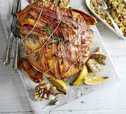 https://www.pontalo.net - Turkey crown with roast garlic & pancetta