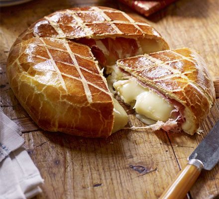 https://www.pontalo.net - Brie wrapped in prosciutto & brioche