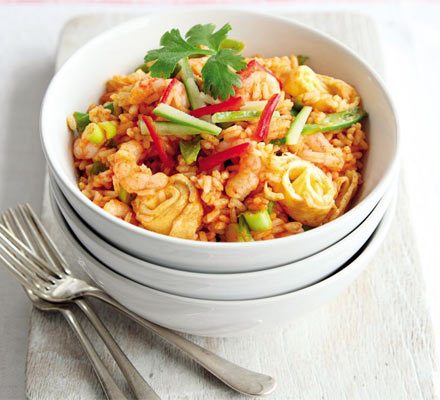 https://www.pontalo.net - Egg fried rice with prawns