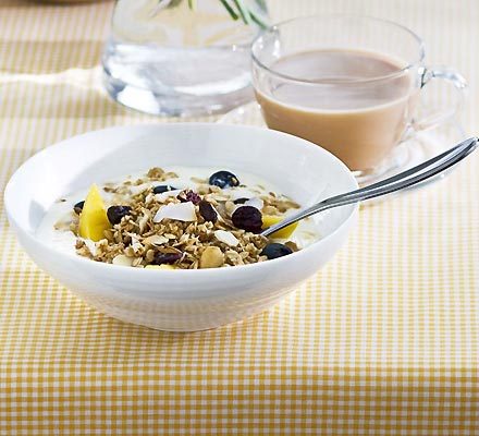 https://www.pontalo.net - Tropical muesli bowls