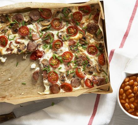 https://www.pontalo.net - Full English frittata with smoky beans