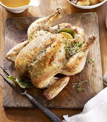 https://www.pontalo.net - Lemon & thyme butter-basted roast chicken & gravy