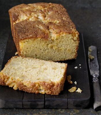 https://www.pontalo.net - Pear & ginger loaf cake