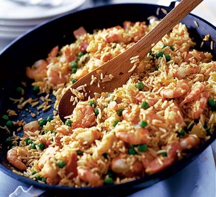 https://www.pontalo.net - Spiced rice with prawns