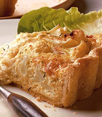 https://www.pontalo.net - Cauliflower cheese & bacon quiche