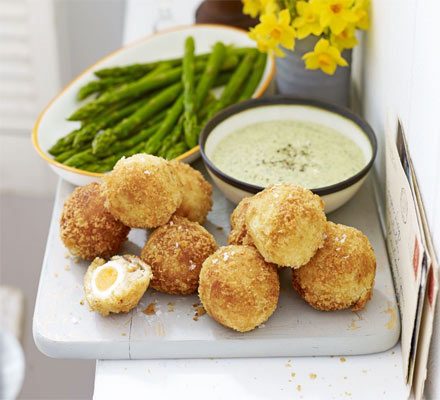 https://www.pontalo.net - Mini smoked haddock scotch eggs with asparagus dippers & watercress mayonnaise