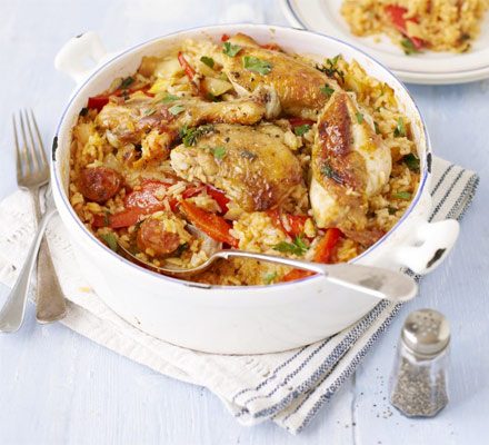 https://www.pontalo.net - Chicken & chorizo rice pot