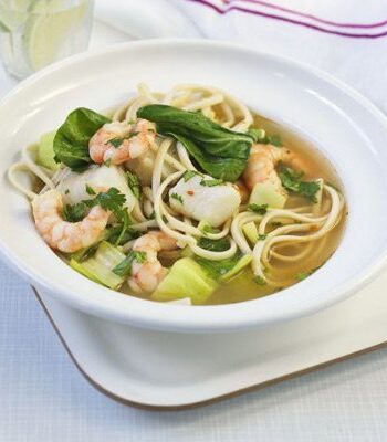 https://www.pontalo.net - Thai-style fish broth with greens