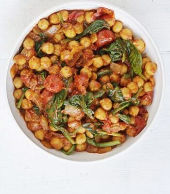 https://www.pontalo.net - Spinach & chickpea curry