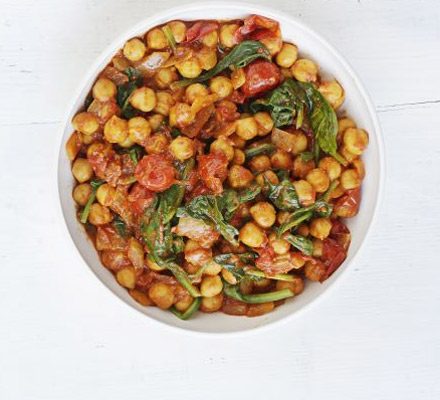 https://www.pontalo.net - Spinach & chickpea curry