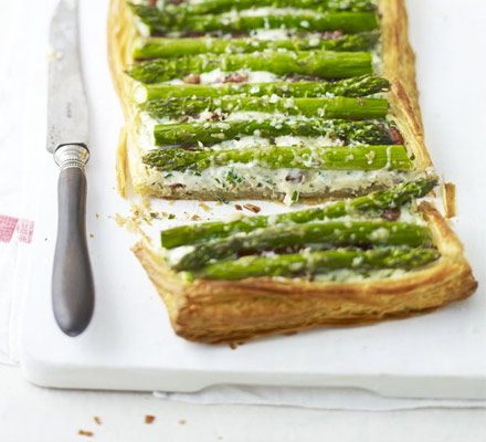 https://www.pontalo.net - Herby asparagus & bacon tart