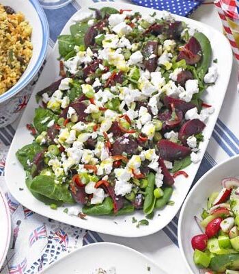 https://www.pontalo.net - Feta & beetroot salad