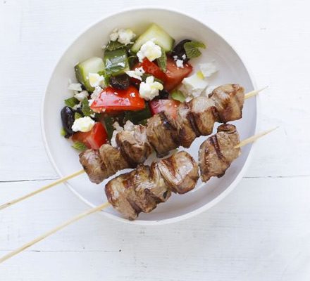 https://www.pontalo.net - Lamb kebabs & Greek salad