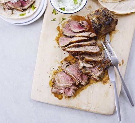 https://www.pontalo.net - Barbecued Greek lamb with tzatziki