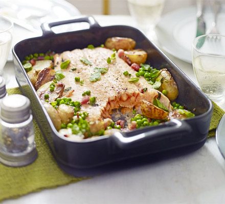 https://www.pontalo.net - Roast salmon with peas