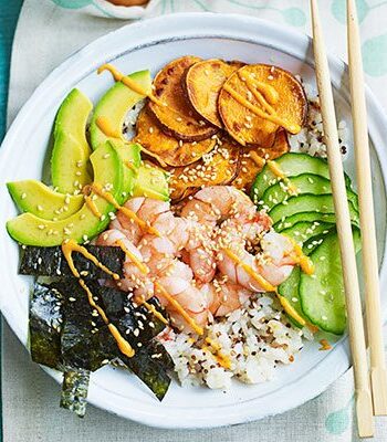 https://www.pontalo.net - Rice & quinoa prawn sushi bowl