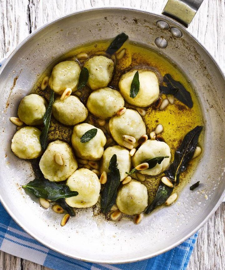 https://www.pontalo.net - Ricotta gnudi with sage butter