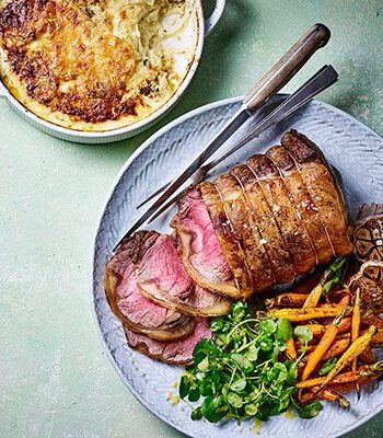 https://www.pontalo.net - Roast beef sirloin & béarnaise dauphinoise