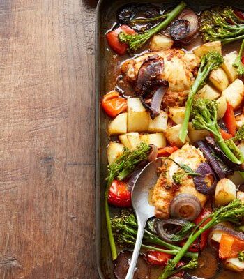 https://www.pontalo.net - Roast chicken traybake