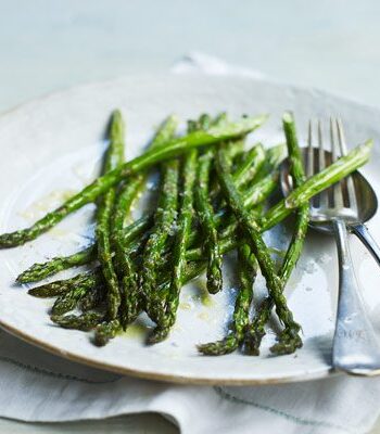 https://www.pontalo.net - Roasted asparagus