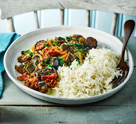 https://www.pontalo.net - Roasted aubergine & tomato curry