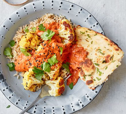 https://www.pontalo.net - Roasted cauliflower with tomato & cashew sauce