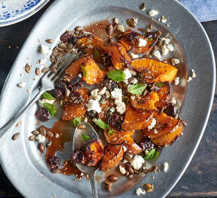 https://www.pontalo.net - Roasted squash with sour cherries