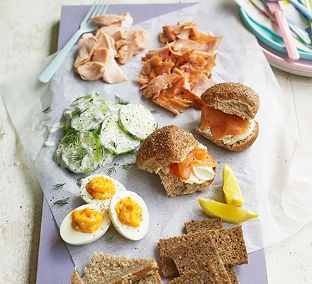 https://www.pontalo.net - Salmon picnic platter