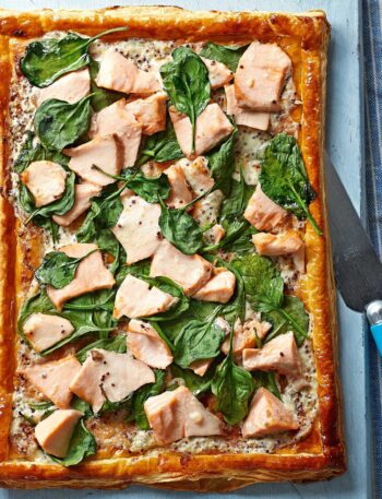 https://www.pontalo.net - Salmon & spinach tart