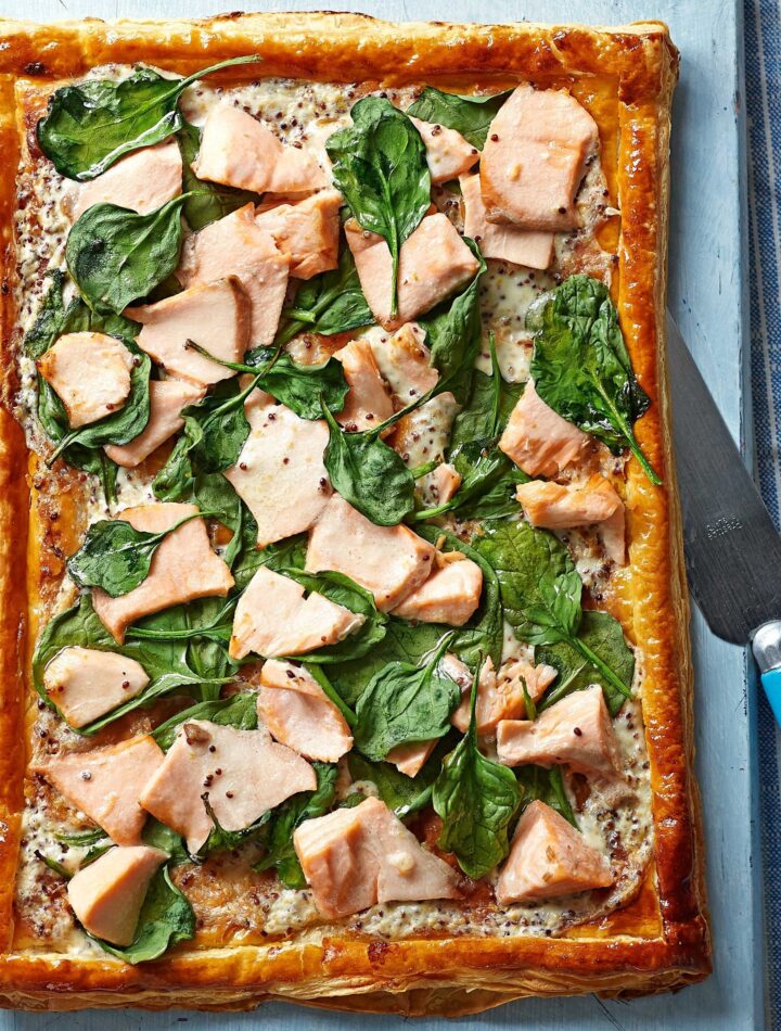 https://www.pontalo.net - Salmon & spinach tart