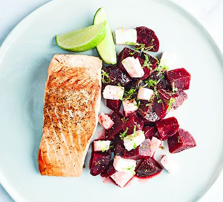 https://www.pontalo.net - Salmon with beetroot