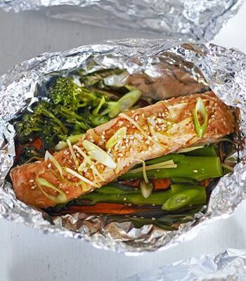 https://www.pontalo.net - Teriyaki salmon parcels