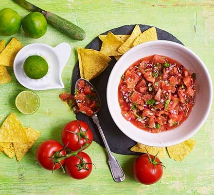 https://www.pontalo.net - Ultimate tomato salsa