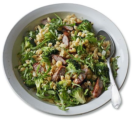 https://www.pontalo.net - Warm sausage & broccoli pasta salad