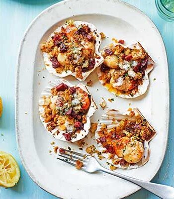 https://www.pontalo.net - Scallops with chorizo & hazelnut picada