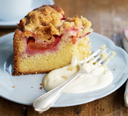 https://www.pontalo.net - Plum crumble cake